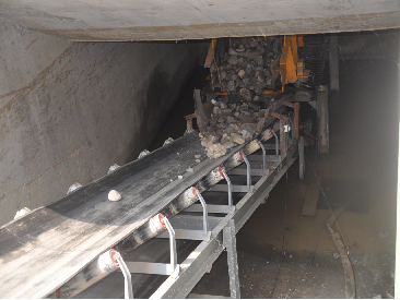 宜昌澤昱時(shí)產(chǎn)500-700噸/小時(shí)卵石洗砂破碎系統(tǒng)，每小時(shí)洗原砂300噸，破碎卵石+整形及機(jī)制砂300-400噸